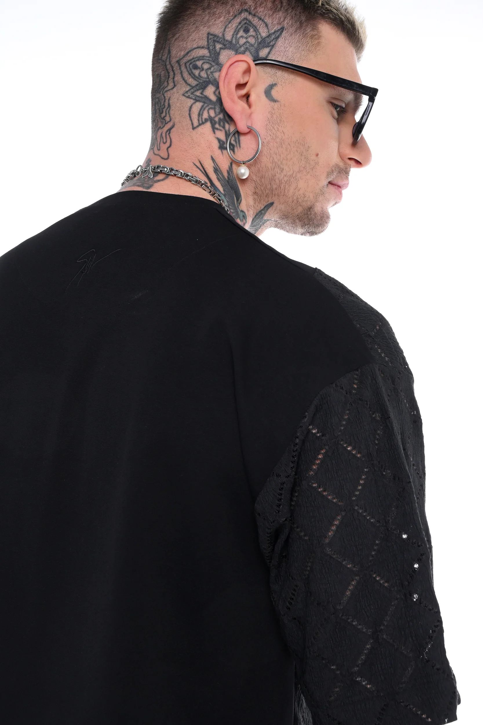 Contrast T-Shirt - Image 7
