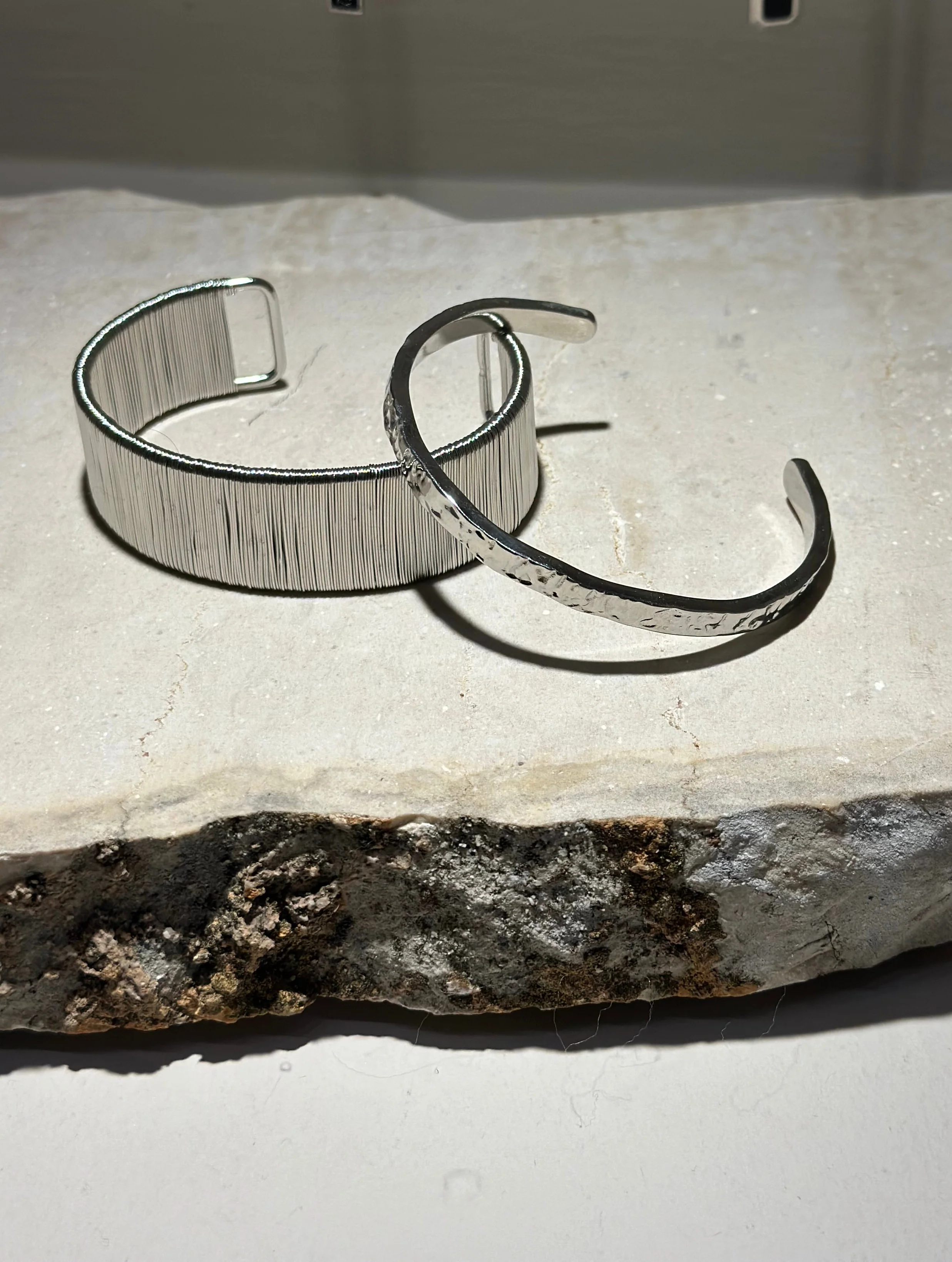 Relief Bracelet - Image 2